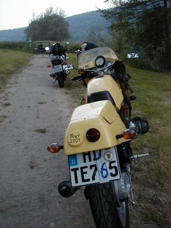27052001069.jpg